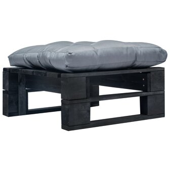 Tuinpoef met grijs kussen pallet hout zwart