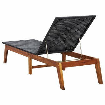 Ligbed poly rattan en massief acaciahout