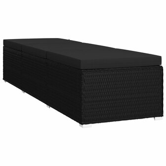 Ligbed met kussen poly rattan zwart