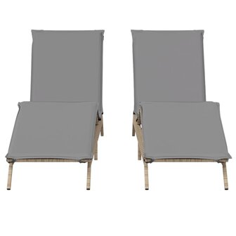 Ligstoelen 2 st met kussens poly rattan beige