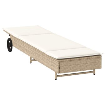 Ligbed met wielen en kussen poly rattan beige
