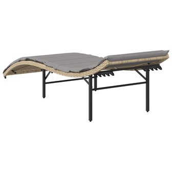 Ligstoelen 2 st met kussens poly rattan beige