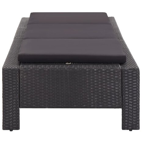 Ligbed met kussen poly rattan zwart
