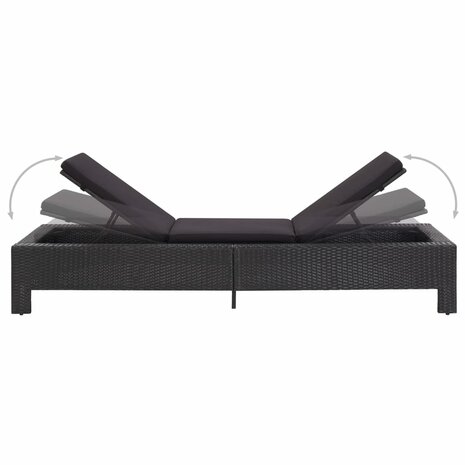 Ligbed met kussen poly rattan zwart