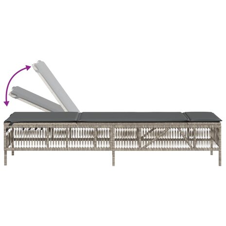 Ligstoelen 2 st met kussen poly rattan lichtgrijs